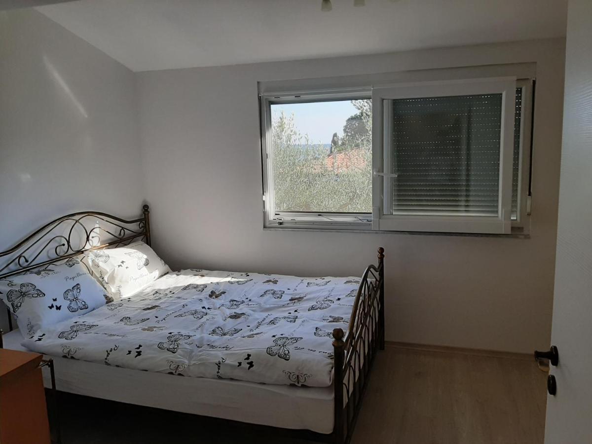 Apartmaji Vila Antonia بورتوروز الغرفة الصورة
