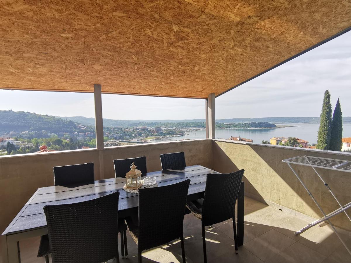 Apartmaji Vila Antonia بورتوروز الغرفة الصورة