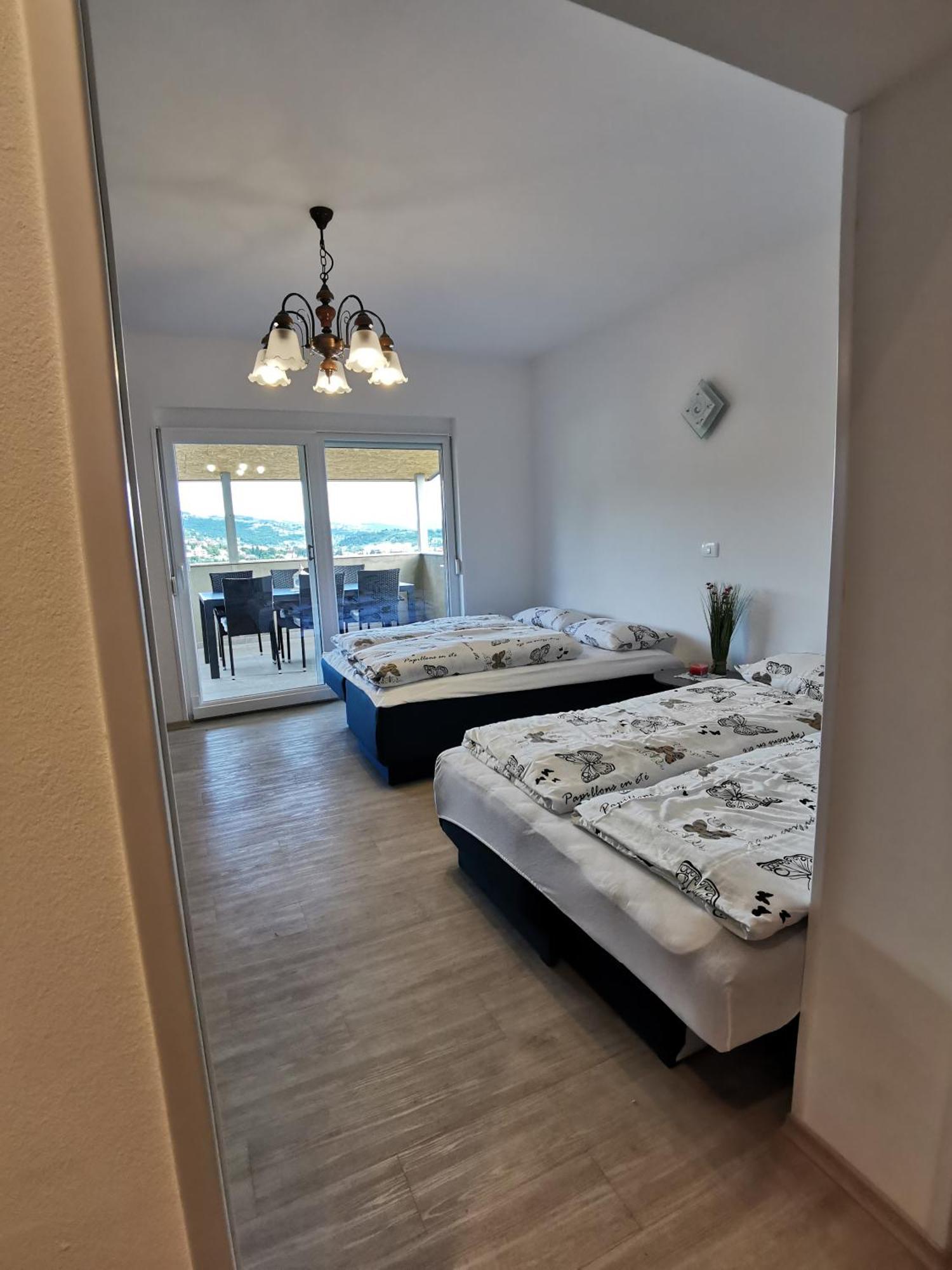 Apartmaji Vila Antonia بورتوروز الغرفة الصورة